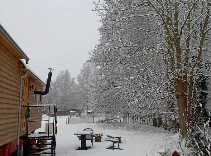 Dom Zaba - Spreewaldatmosphaere Im Neu Renovierten Bauwagen بورغ